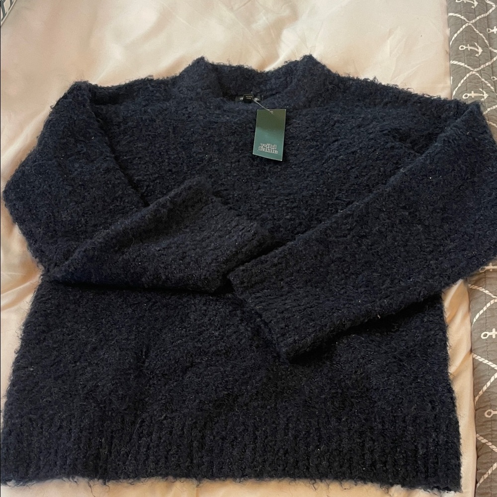 Cozy Dark Navy sweater - Picture 2 of 9